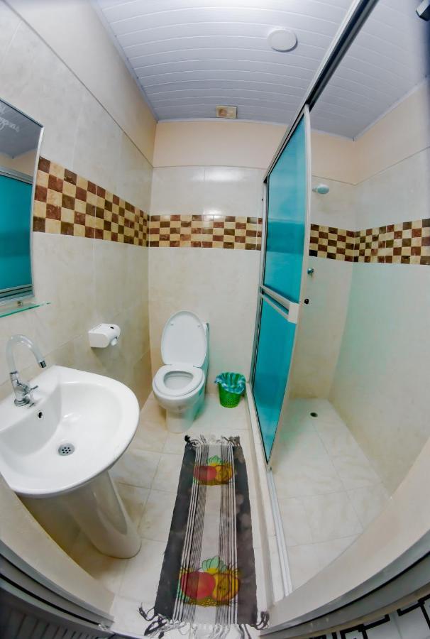Hotel Alto Amazonas Leticia Ngoại thất bức ảnh