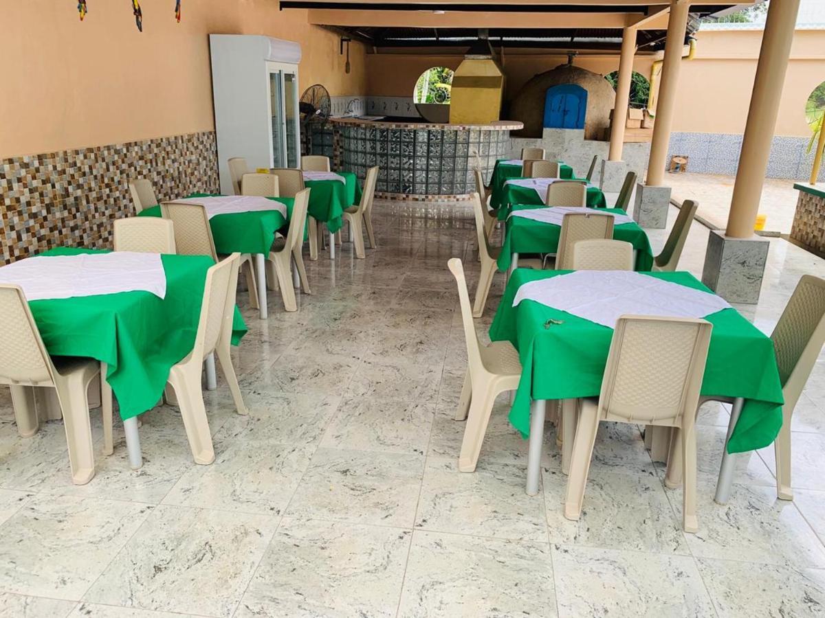 Hotel Alto Amazonas Leticia Ngoại thất bức ảnh